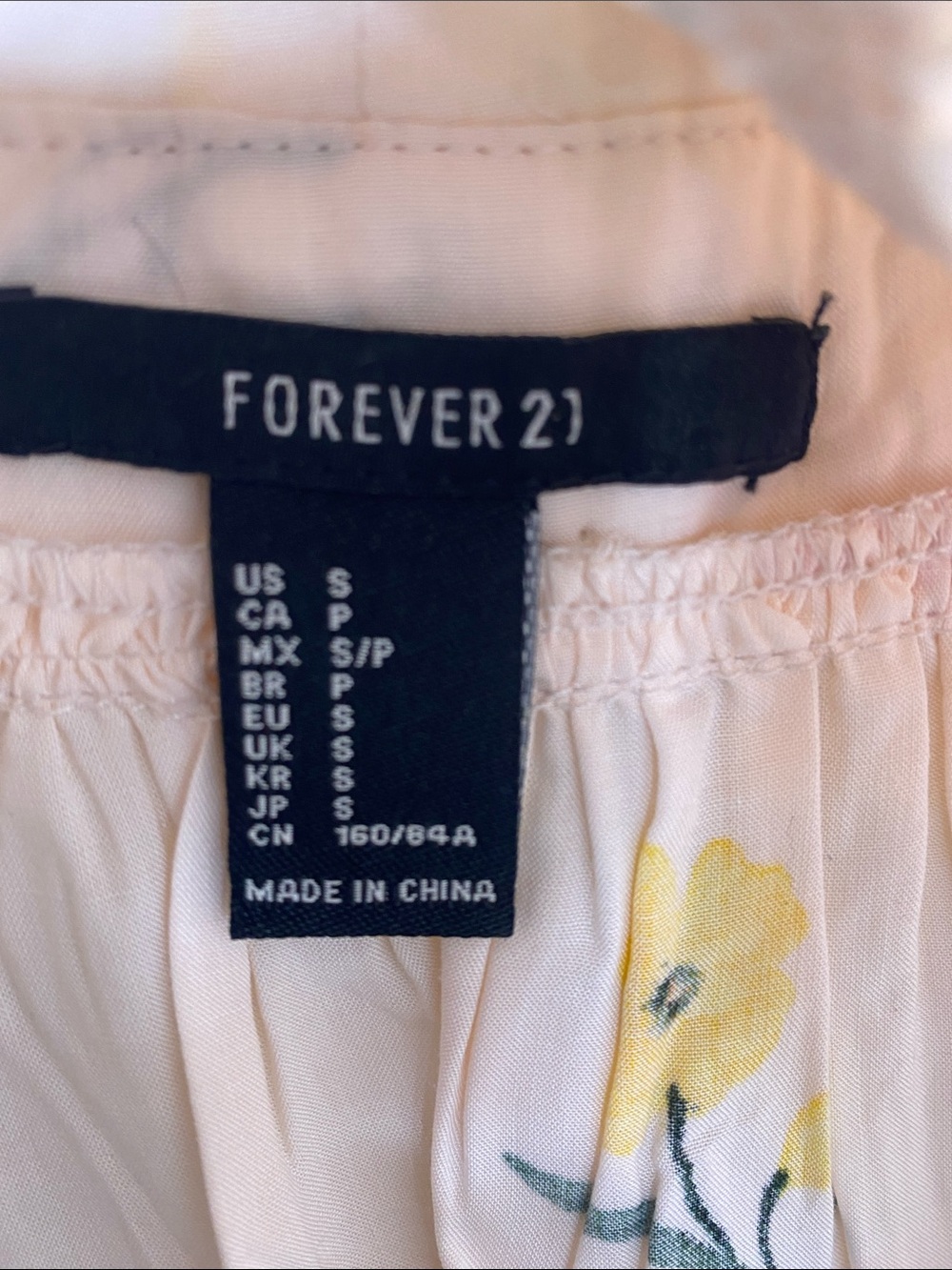 Forever 21 Pale Pink Floral Button-Front Peplum Cami - Picture 2 of 4